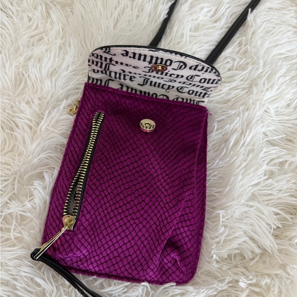 Juicy Couture Black and Purple Crossbody Bag - Picture 3 of 4